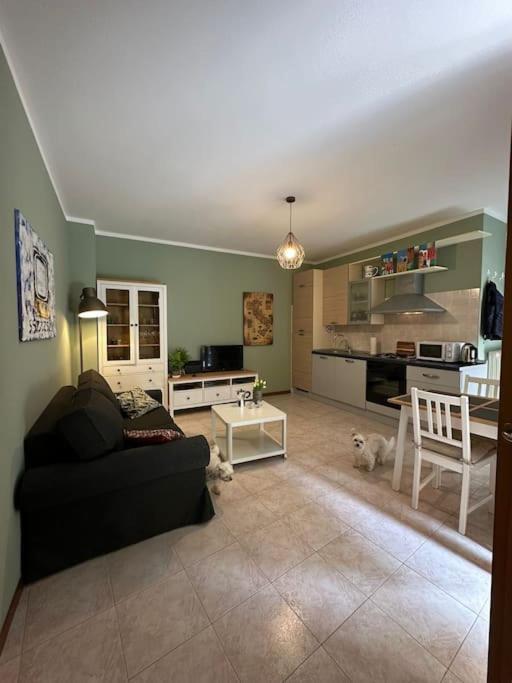 Appartamento A Luino Cavallotti25 Екстериор снимка